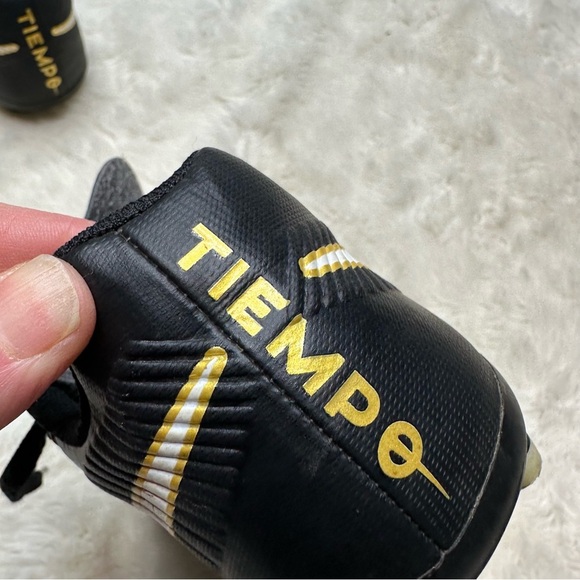 Nike Tiempo Rio 4 Cleats Black & White Size 1 - Picture 13 of 16